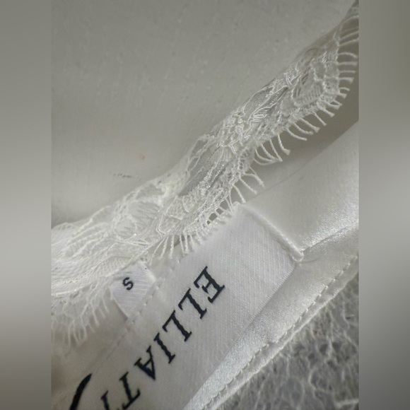 Elliatt Ivory One-Shoulder Lace Wedding Dress Romantic Bridal Party S NWT - Picture 7 of 7